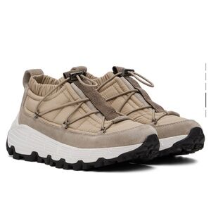 New BRUNELLO CUCINELLI Tan Trekk Bead Embellished Sneakers Size 40